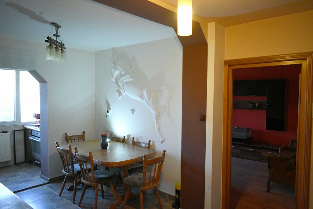 Apartament PB, 3 camere, de vânzare.