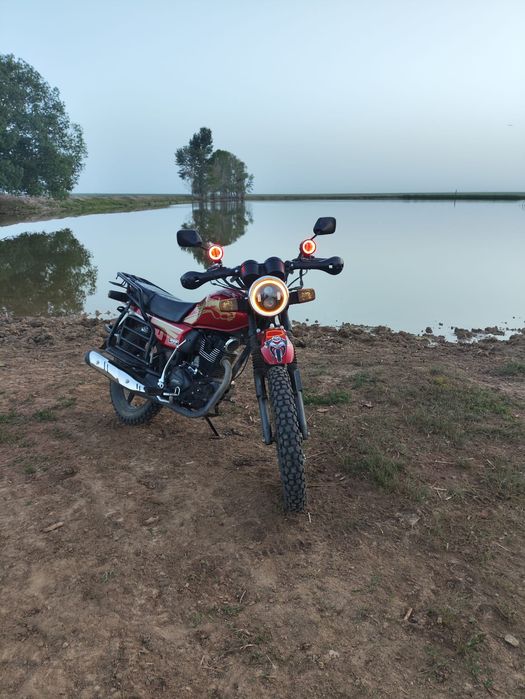 Продам мотоцикл gsx 200