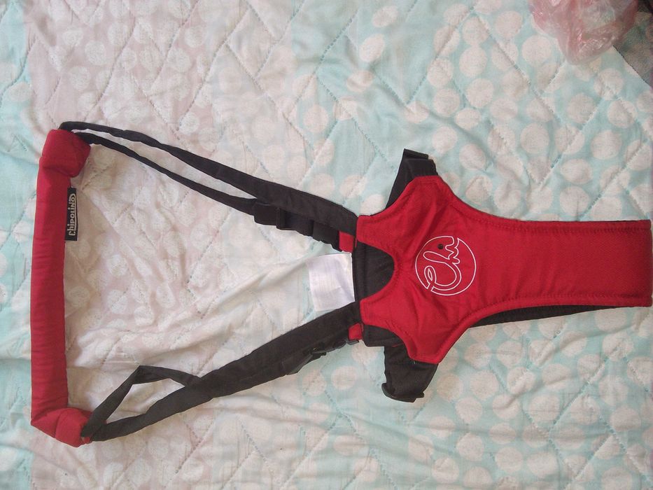 Музикална въртележка за легло