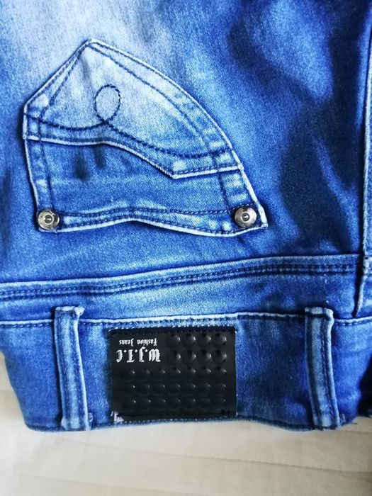 Лот дамски дрехи