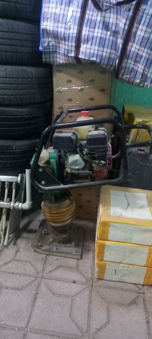 Продам вибротрамбовку в хорошем рабочем состоянии.