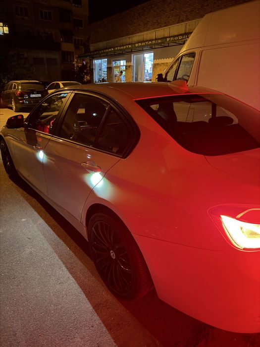BMW 320d F30 • Automat ZF • LED Adaptive • Keyless Start • 167000 km