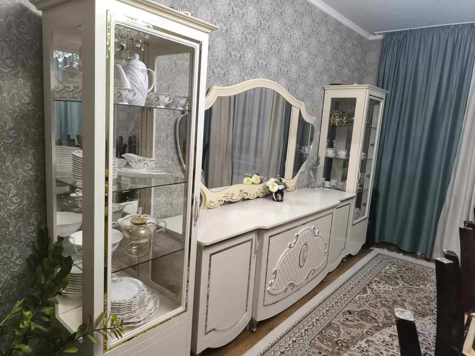 Сервант для гостиной