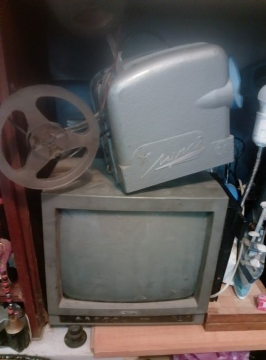 Проигрыватели  разные советские