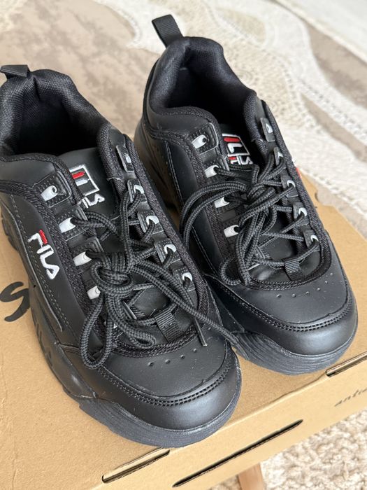 Кроссовки Fila 37 размер