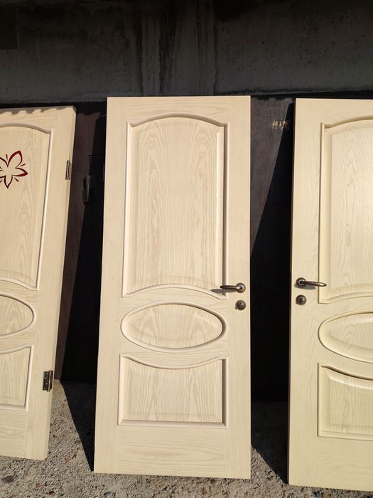 Двери межкомнатные.