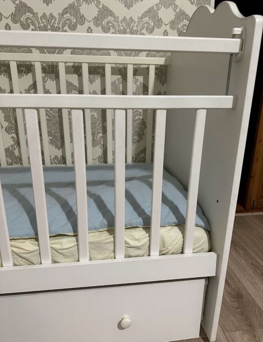 Продам детский манеж 15 тыс