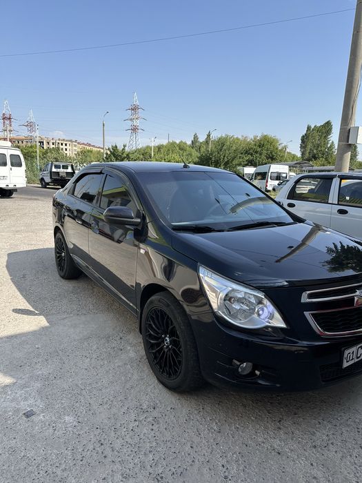 Cobalt 2023 yil kraska tozza