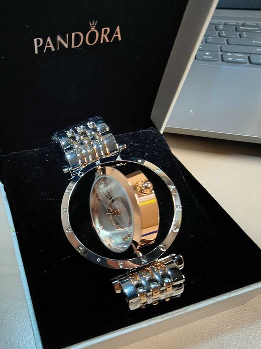 Ceas Pandora cu cadran rotativ culoare argintie-gold rose