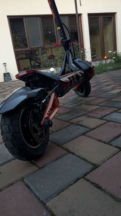 Vând trotinetă Kukirin G3 PRO