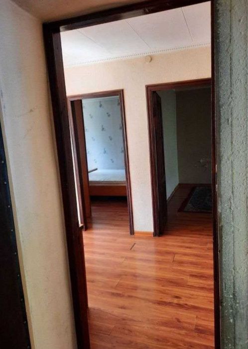 3/3/4 Ялангач Среднее состояние 65м2 Балкон 2х6 Кирпич