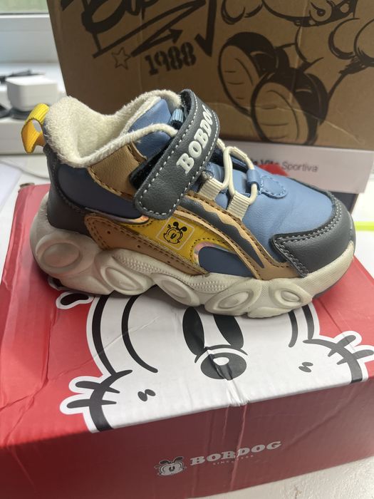 Продам ботинки на мальчика