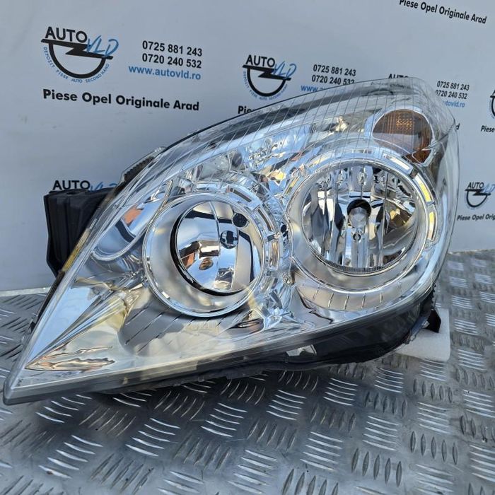 Far crom stanga halogen Opel Astra H facelift