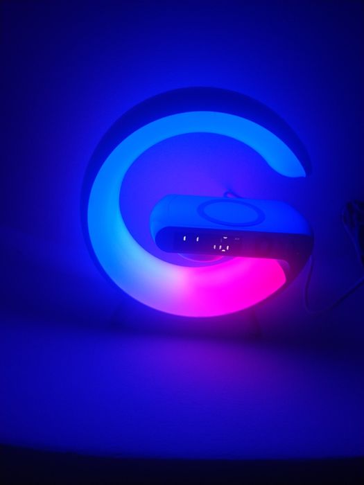 Lampa  de birou cu functii smart