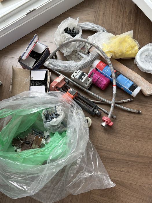 Продам остатки стройматериалов