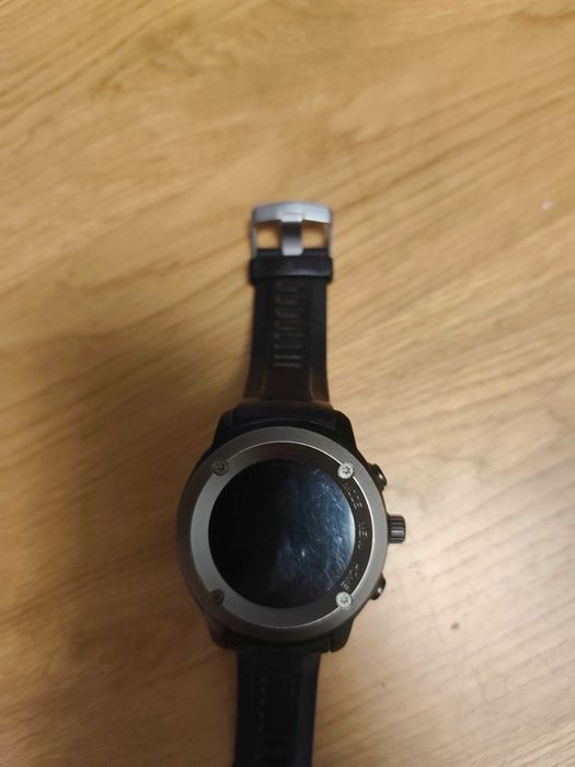 Смарт часовник Evolio X-Watch Sport