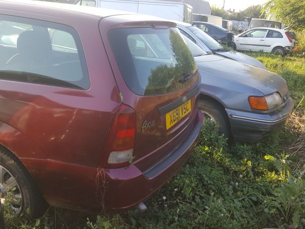 Haion bara usa geam stop far oglinda Ford Focus 1