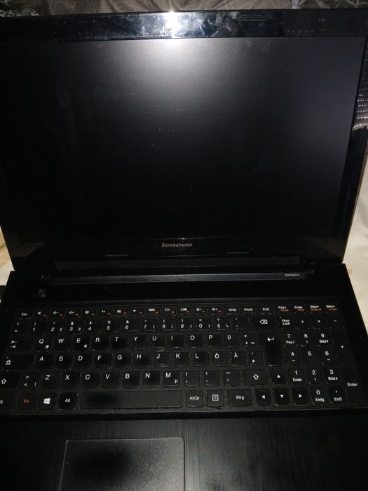 Vând  sau  schimb cu telefonul  samsung a17 5g și 16 5g laptop LENOVO  folosit foarte puțin!