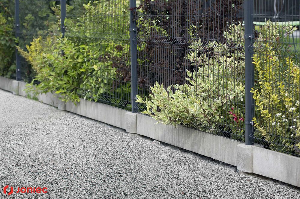 Fundație prefabricată pentru panouri de gard