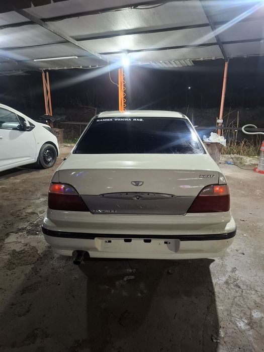 Nexia 1 supper kanditsioner yili 2003 suyagi butun benzin mator karopk