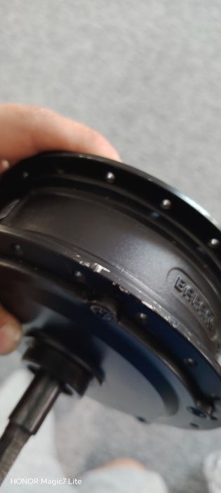 Vând motor bicicleta electrică