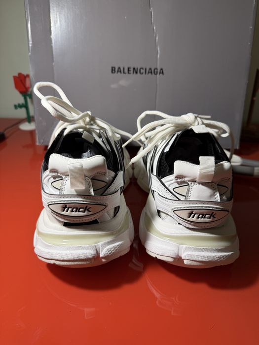 Balenciaga Track 36