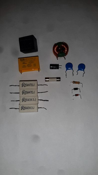 Set componente electronice