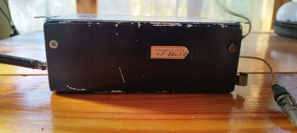 Ретро радио за кола