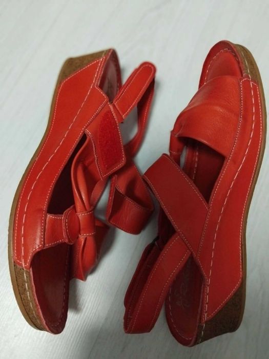 Сандали естествена кожа, стелка 25,5 см-от 15лв до 35лв