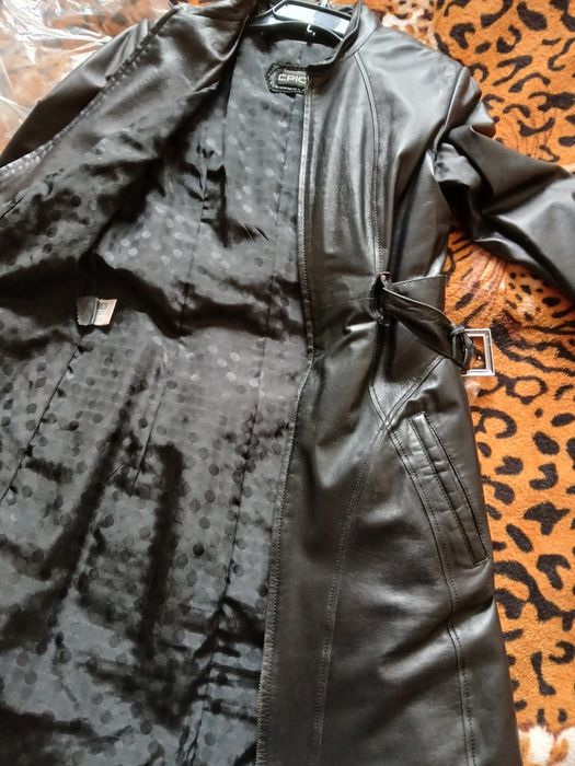 Кожаный плащ ( Италия)