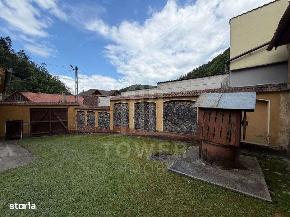 Casă rustică de vânzare în Tilișca, (Marginimea Sibiului)