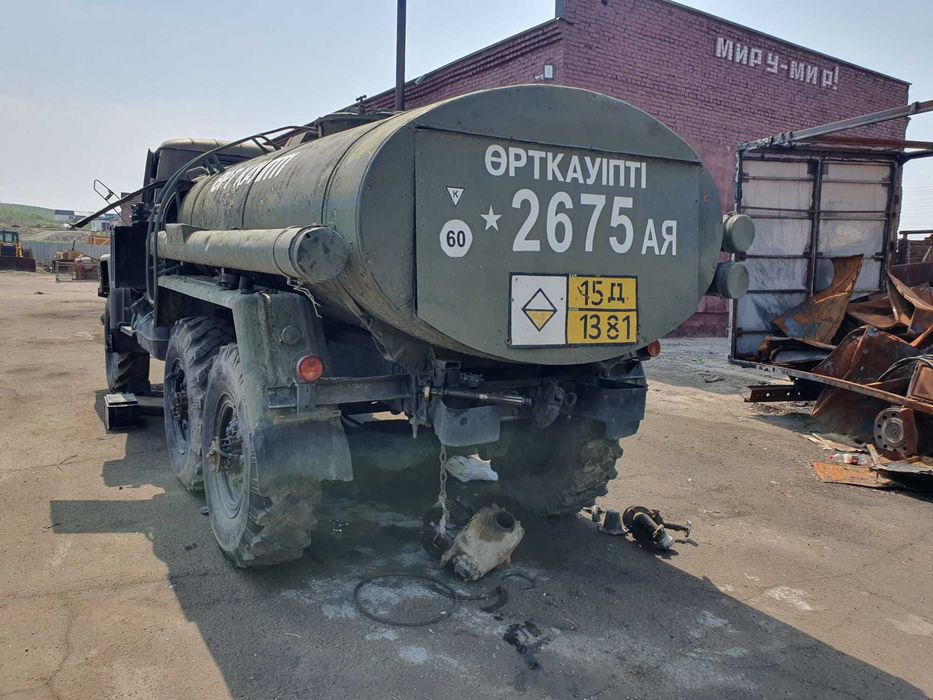 Продпм бензовоз на базе ЗиЛ 131
