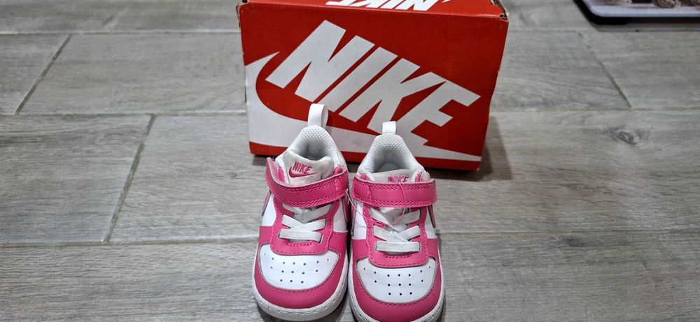 Бебешки обувки много запазени