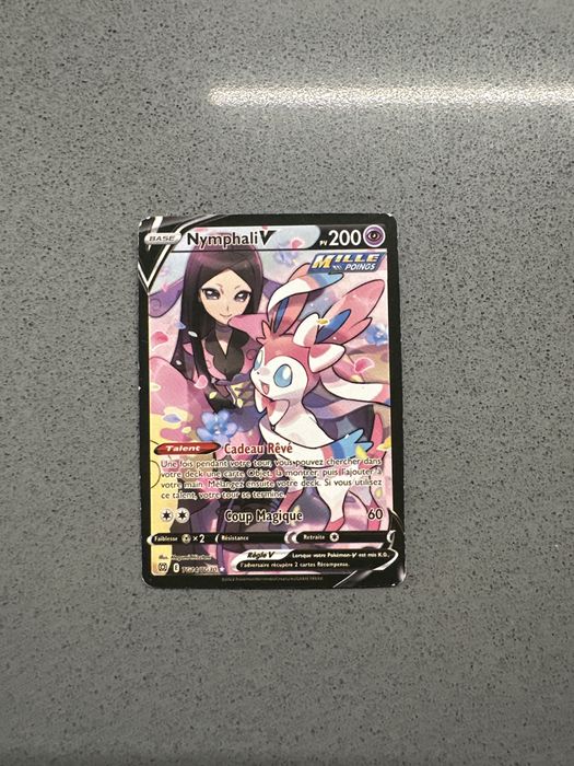 Pokemon card:Nymphali V