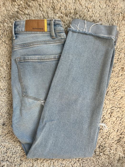 Дънки Stradivarius