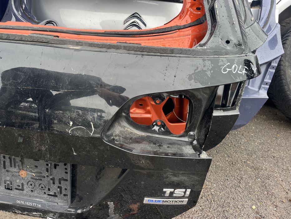 2 броя багажна врата VW Golf 7 (2012-2020)