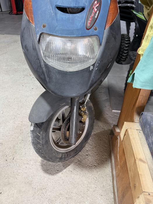 Vand scuter Suzuki