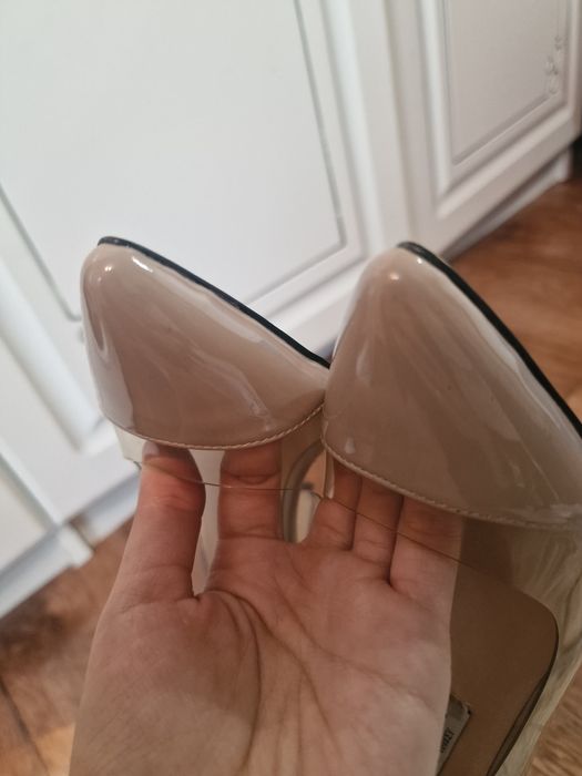 Туфли лодочки бежевые