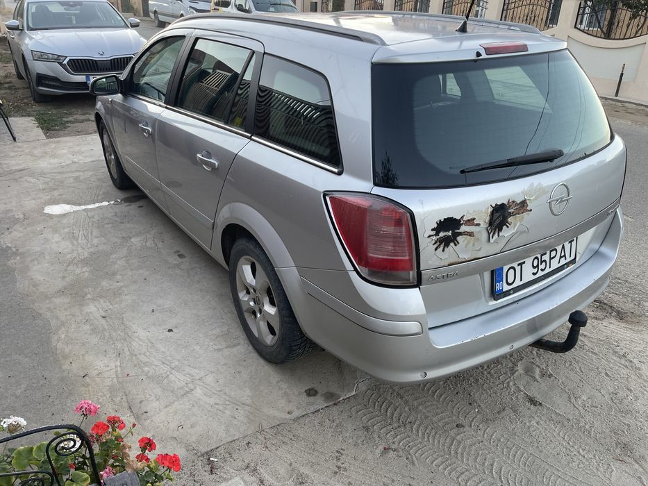 OPEL Astra 2004 — imagine 11