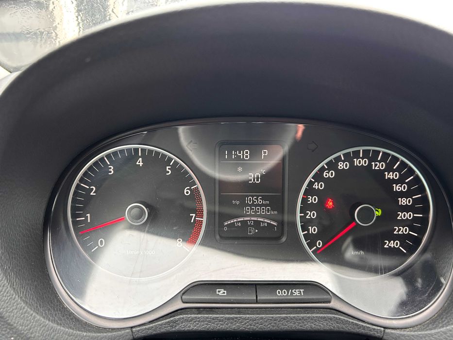Volkswagen Polo 1.2 benzină, automată, 2011