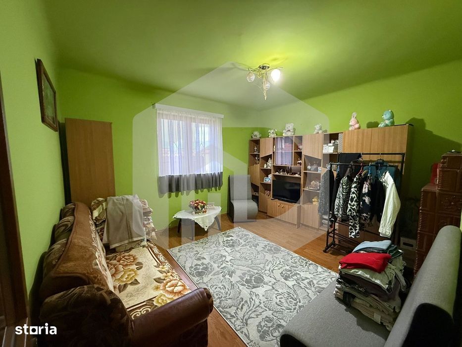 Casa individuala } Orlat | 250 mp Teren | Terasa inchisa