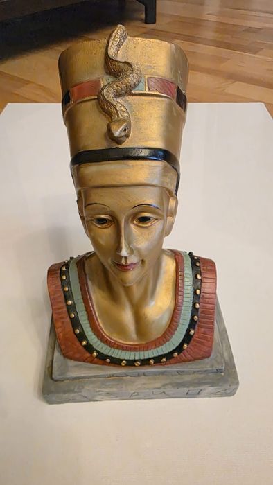 Statueta bust egipteana Nefertiti