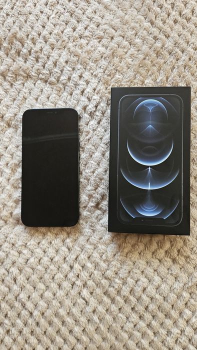 Продам IPHONE 12 Pro