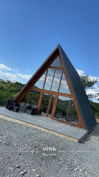 Acoperișuri,A frame, foișoare, magazii din lemn uscat