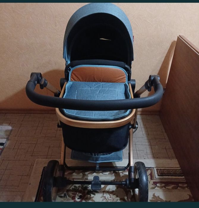 Продам коляску в хорошем состоянии