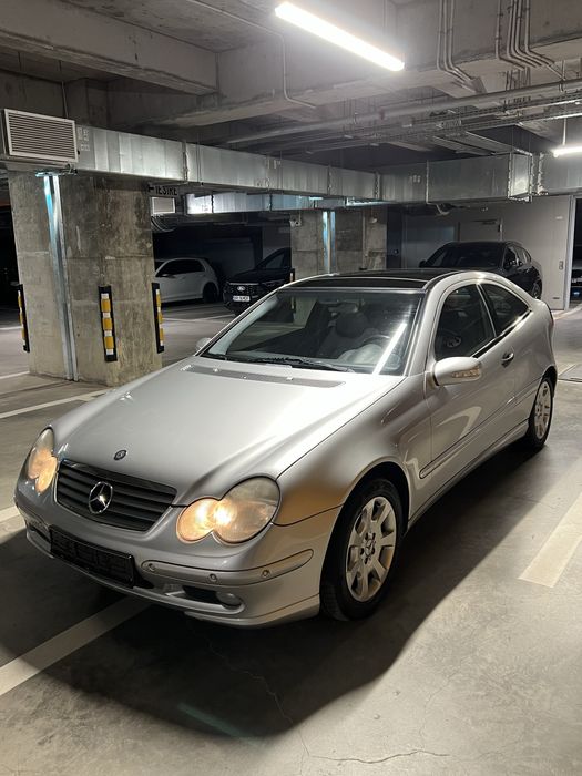 Mercedes-Benz C 180