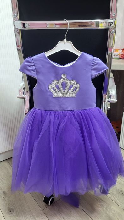 Детские платья 3,5,6 лет