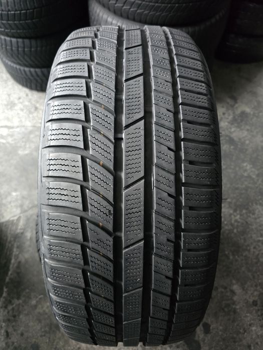 Toyo 225/45 R18 95V MS iarnă