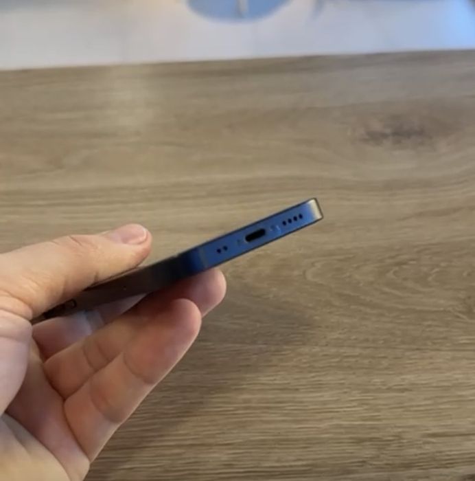 Iphome 12 mini.
