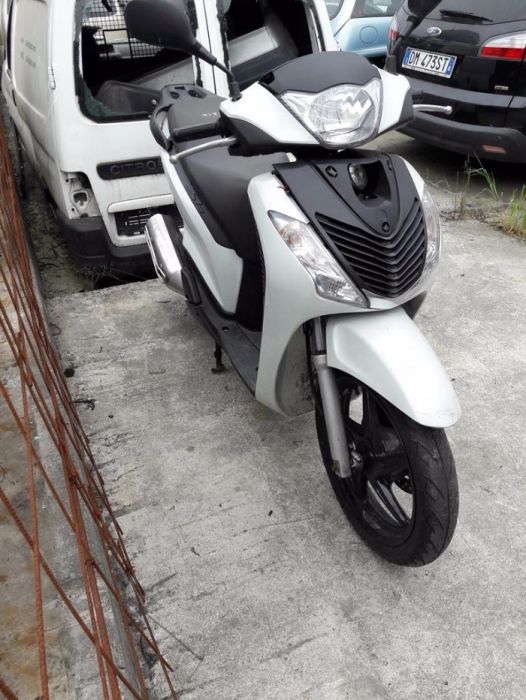 Хонда СХ (Honda SH) 50,125,150,300 на части